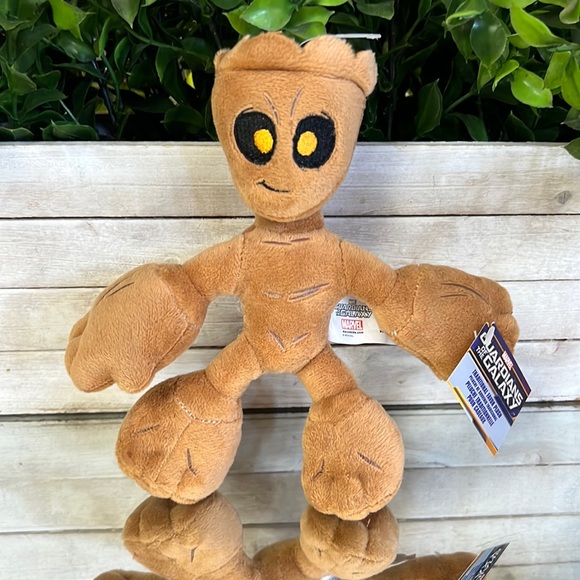 Cute Groot plush - Picture 1 of 9
